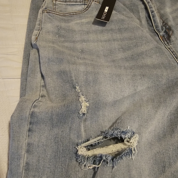 Fashion Nova Gerrit Boyfriend Jeans - Picture 4 of 4